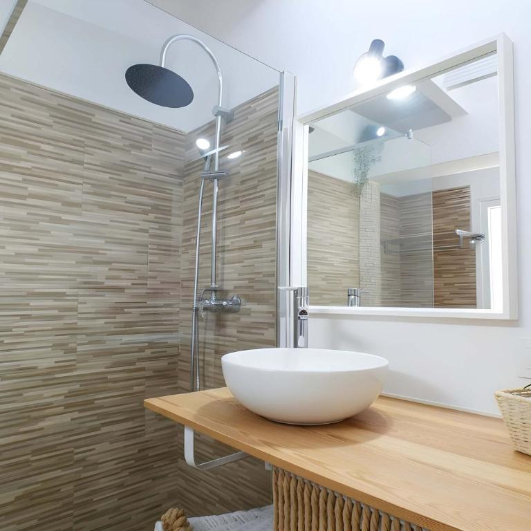 Le Petit Casa con Piscina Privada - Casa - 25