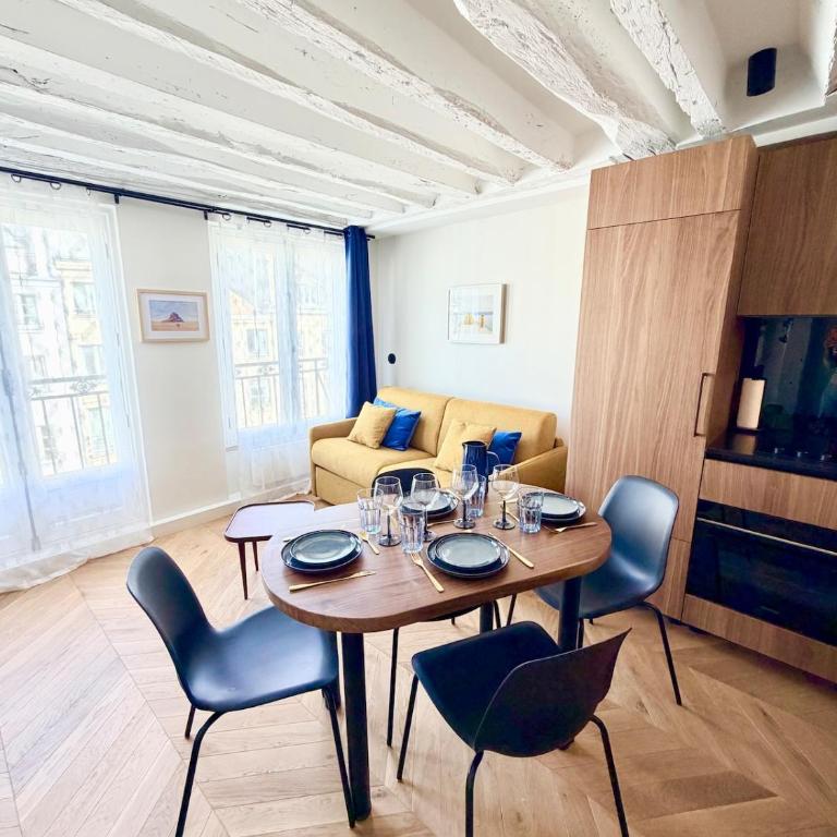 Luxury Apartment - Heart of Le Marais with balcony - Superior Apartment with Balcony - 20