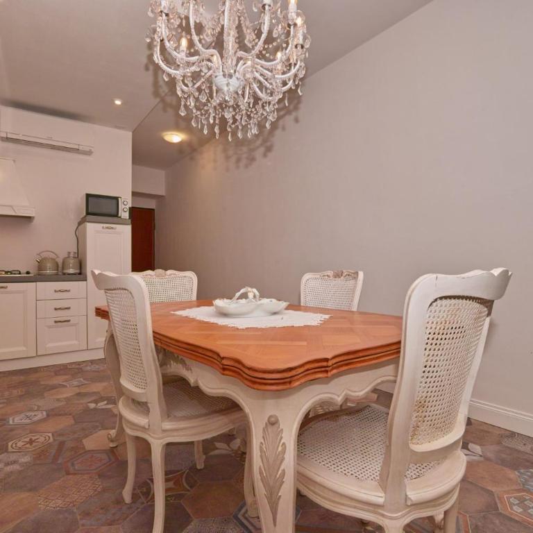 Romantic Benaco Apartments and Room - Appartamento con 1 Camera da Letto - 9