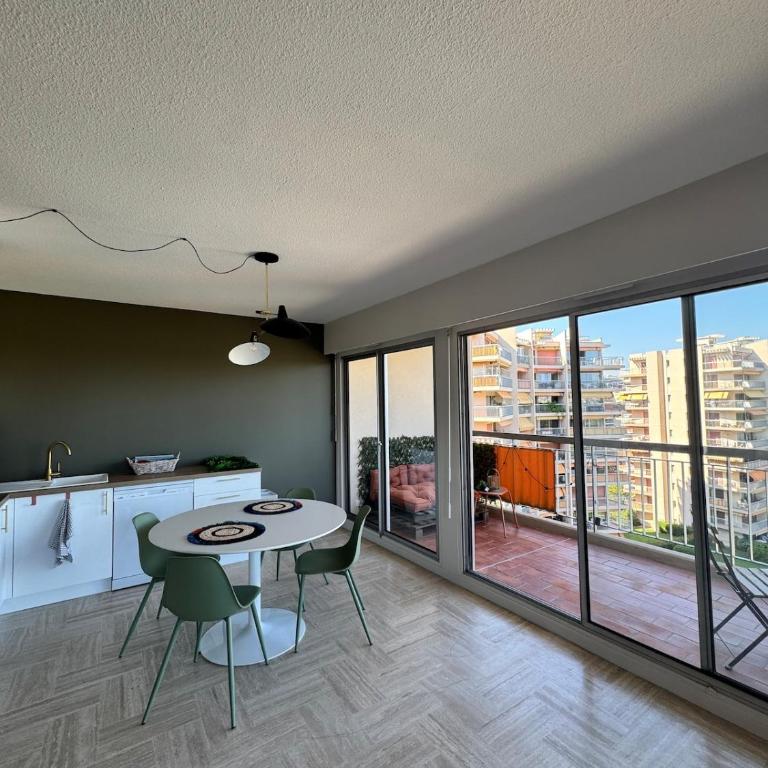 La Dolce Vita - Mandelieu - Piscine, Parking à 10 min des plages - One-Bedroom Apartment - 23