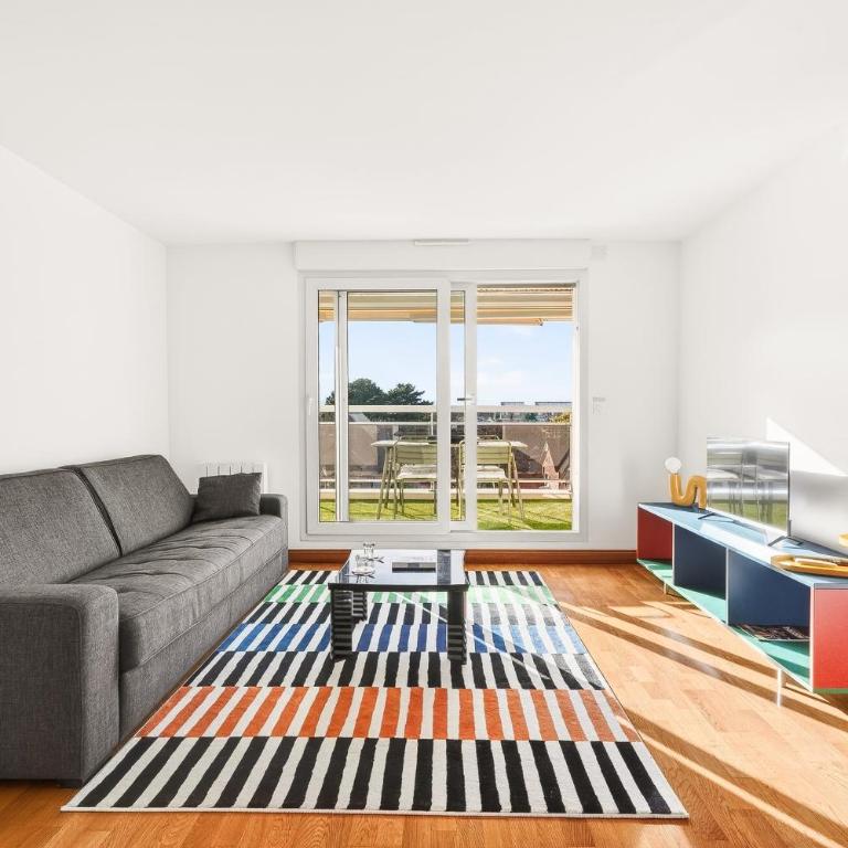 Appartement pour 2, balcon, 2 pas du centre - Apartment - 1