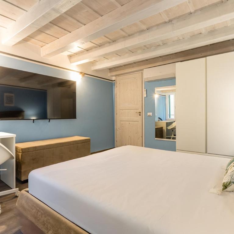 Vallum Collection - ULTRALIGHT HOME - One-Bedroom Apartment - 2