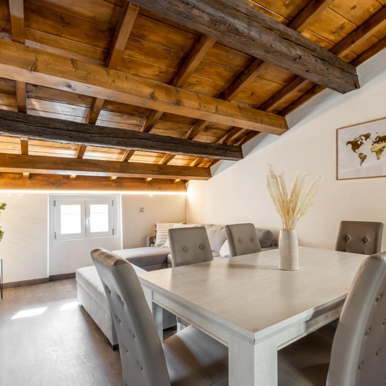 Vallum Collection - ULTRALIGHT HOME - Two-Bedroom Apartment - 12