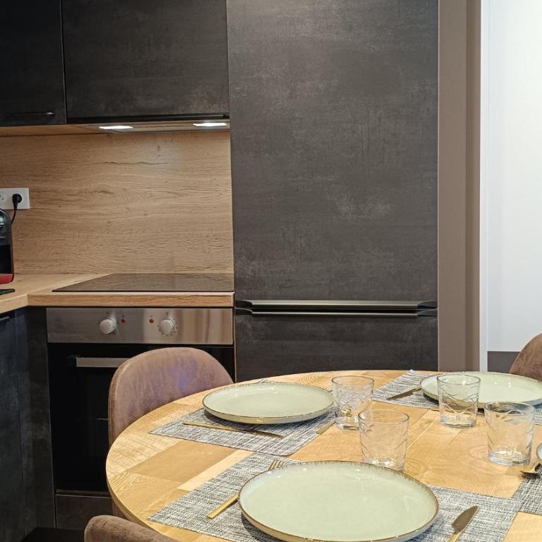 Le Cocon des Grands Prapoutel Les 7 Laux - One-Bedroom Apartment with View - 14
