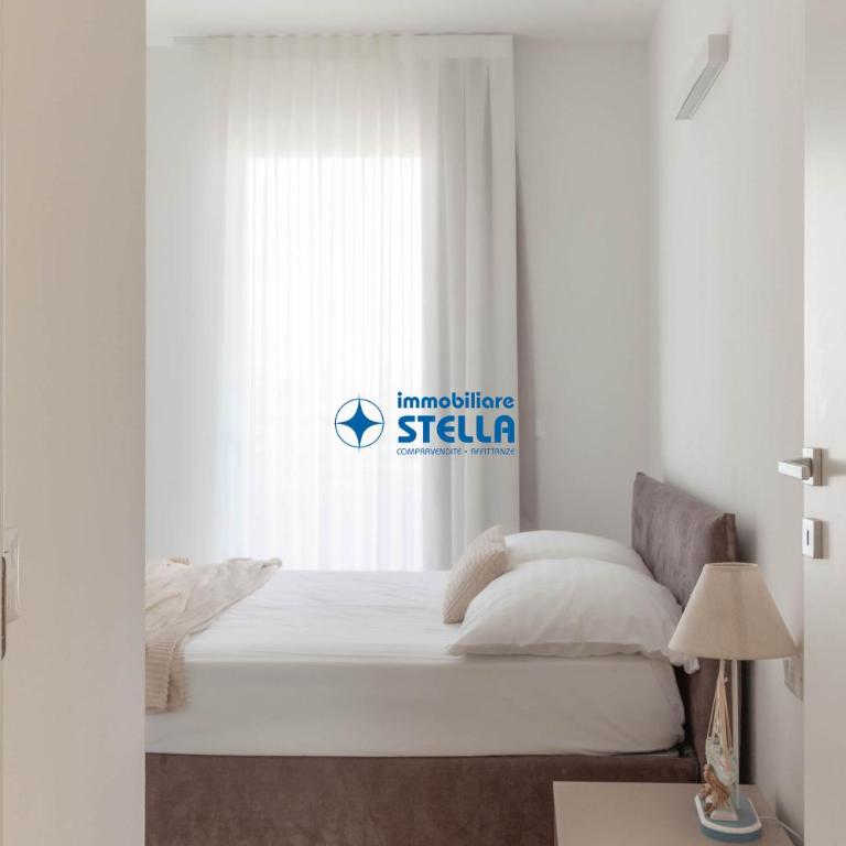 Baia Dorata - Appartamento Deluxe con 2 Camere da Letto e Balcone - 4