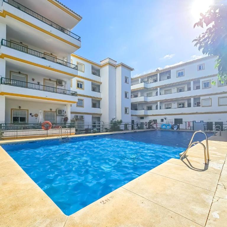 3 bed penthouse apt La Cala close to beach - Apartamento de 3 dormitorios - Planta Alta - 2