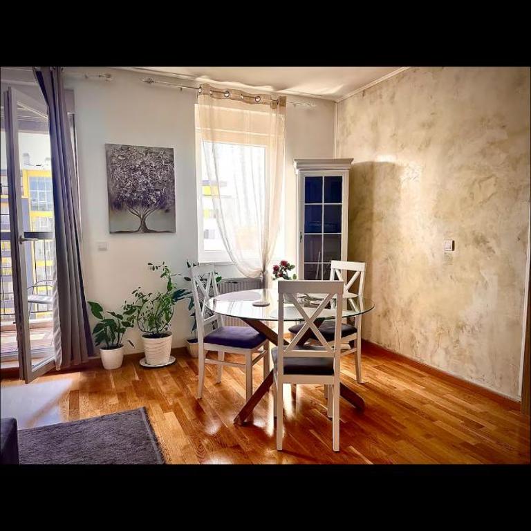 Duke Ellington apartman, free parking netflix - One-Bedroom Apartment - 1