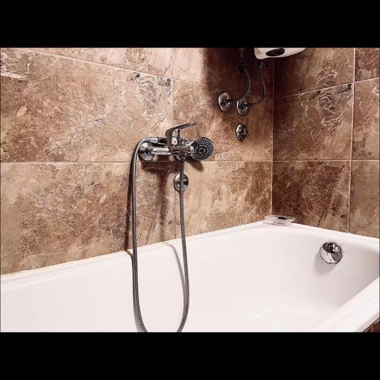 Duke Ellington apartman, free parking netflix - One-Bedroom Apartment - 39