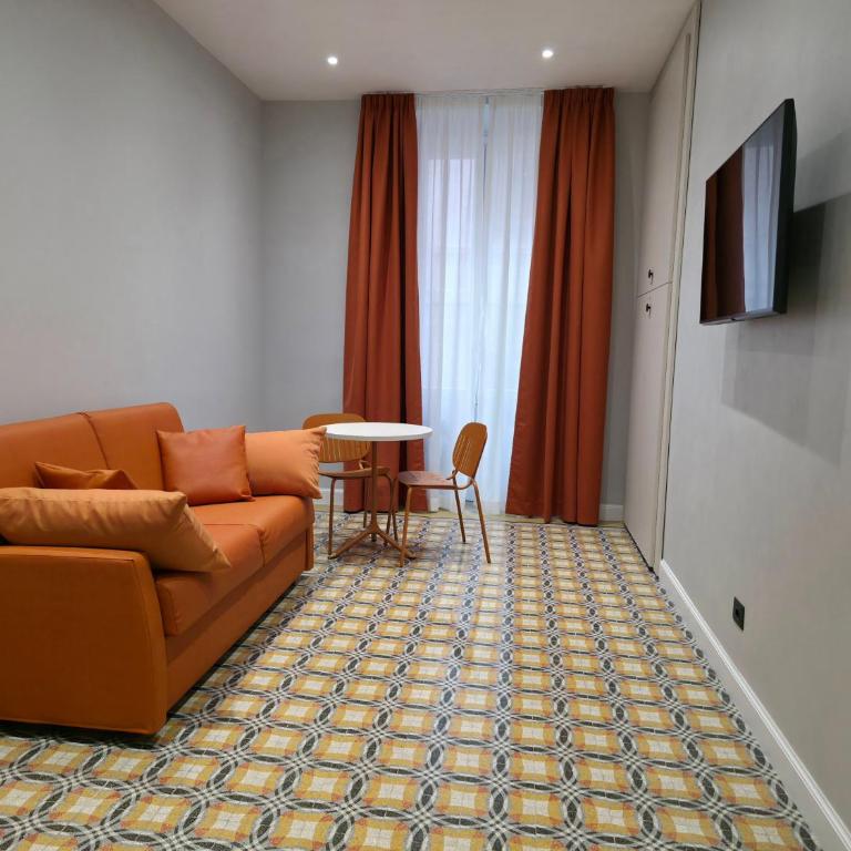 Victoria Suites - Camera Matrimoniale con Balcone - 7