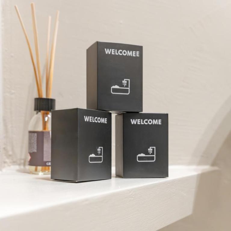 DOMUS 1435 - Iconic Suites in Centro - Monolocale Standard - 3
