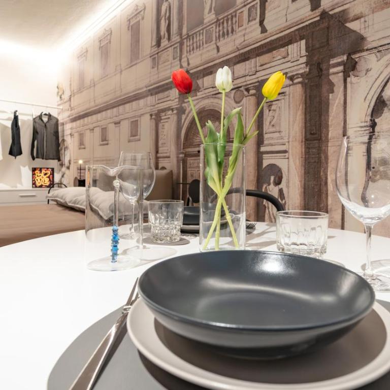 DOMUS 1435 - Iconic Suites in Centro - Monolocale Standard - 5