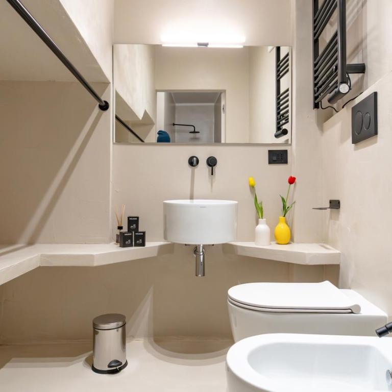 DOMUS 1435 - Iconic Suites in Centro - Monolocale Standard - 7