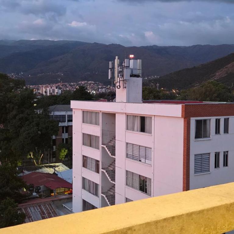 Apartamentos de lujo HS TOWERS - One-Bedroom Apartment - 9