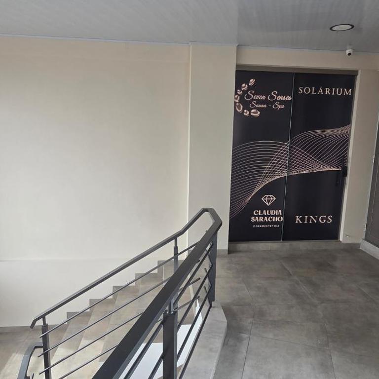 Apartamentos de lujo HS TOWERS - One-Bedroom Apartment - 10