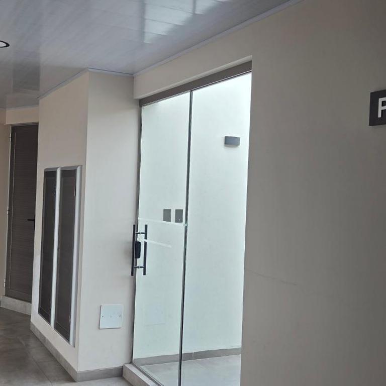 Apartamentos de lujo HS TOWERS - One-Bedroom Apartment - 36