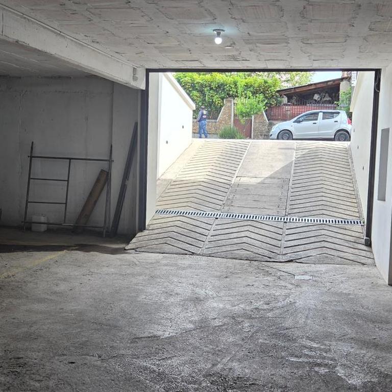 Apartamentos de lujo HS TOWERS - One-Bedroom Apartment - 57
