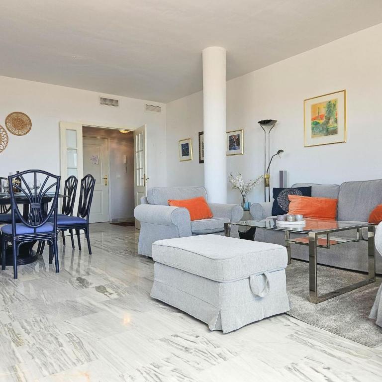 2 bed Penthouse apartment Las Mimosas Cabopino - Apartamento de 2 dormitorios con vistas - 10