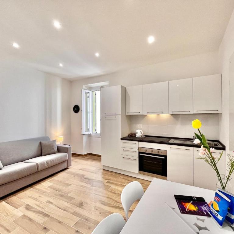 Comfortable studio in the old town of Menton - Appartement - 1