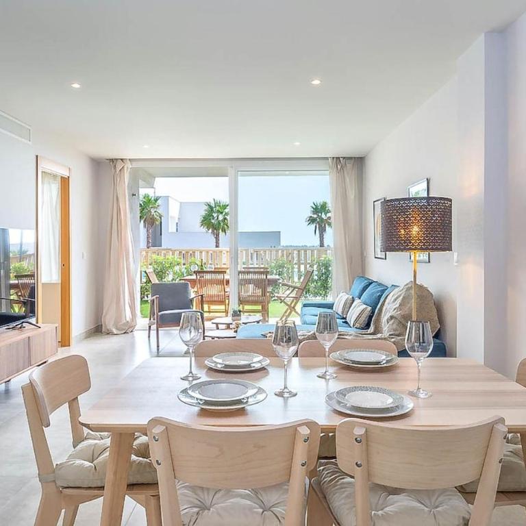 Modern 3 bed garden apt next to pool Casa Banderas - Apartamento con vistas a la piscina - 11
