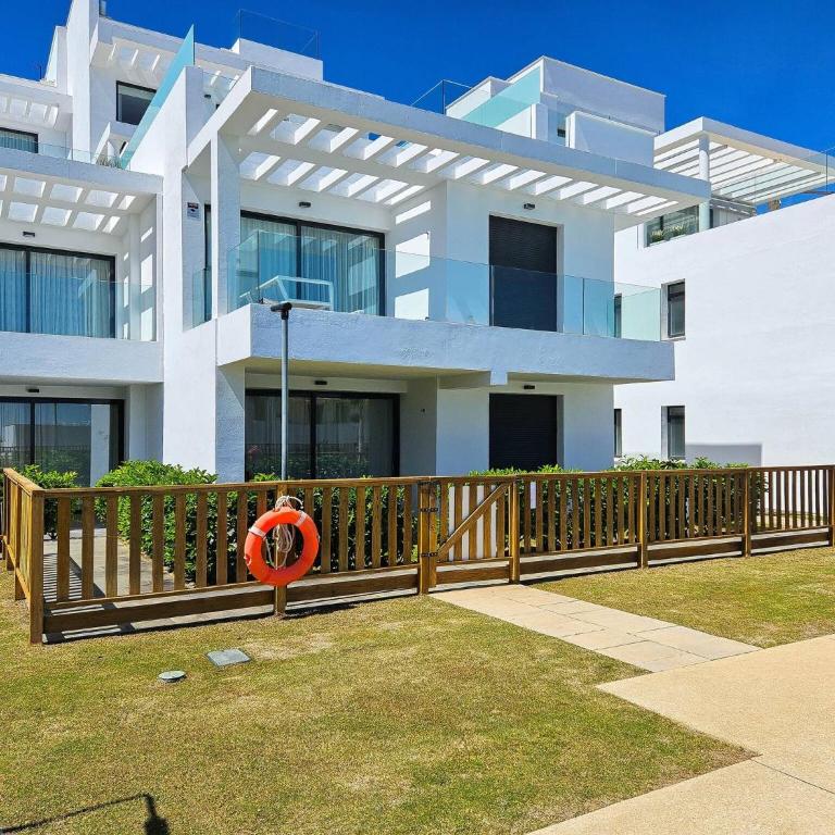Modern 3 bed garden apt next to pool Casa Banderas - Apartamento con vistas a la piscina - 22