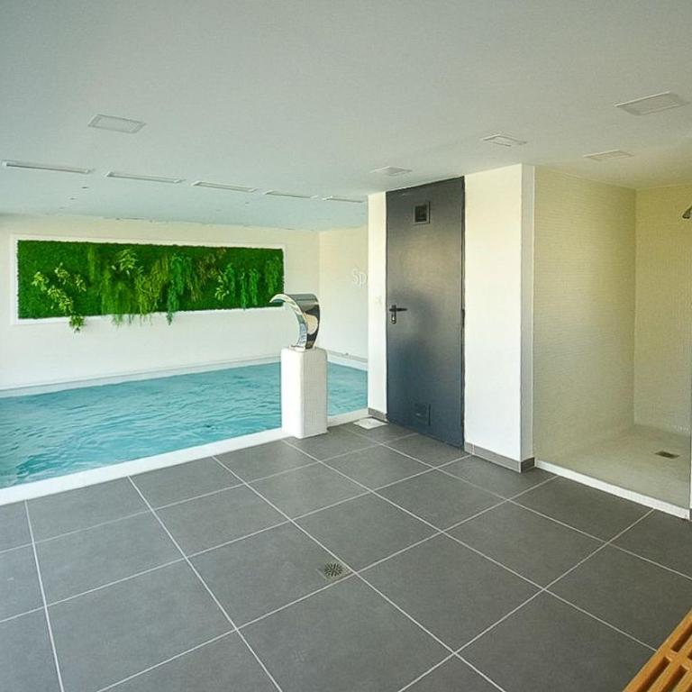 Modern 3 bed garden apt next to pool Casa Banderas - Apartamento con vistas a la piscina - 26