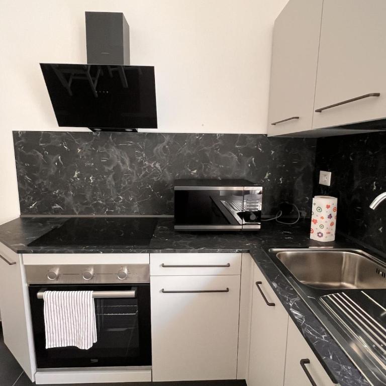 Elegante Deluxe Apartment in Centro a Torino - Appartamento con 2 Camere da Letto - 8