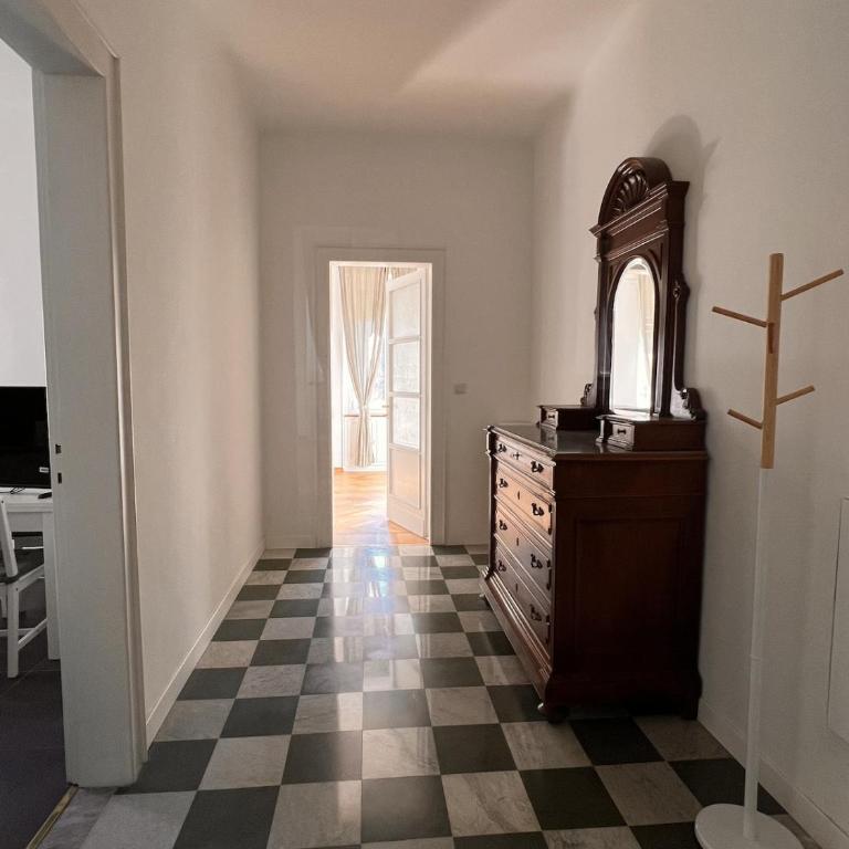 Elegante Deluxe Apartment in Centro a Torino - Appartamento con 2 Camere da Letto - 12
