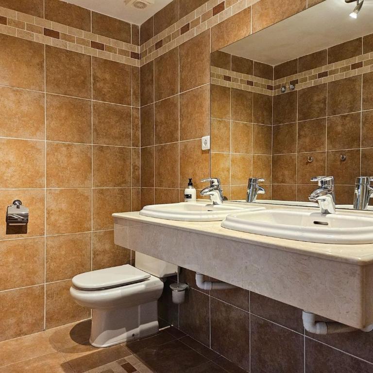 5 bed villa with pool in Cerros de Aguila - Villa con piscina privada - 48