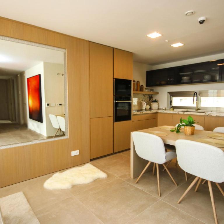 Penthouse, Amazing Sea Views, Plunge Pool and BBQ - Apartamento de 2 dormitorios con balcón y vistas al mar - 10