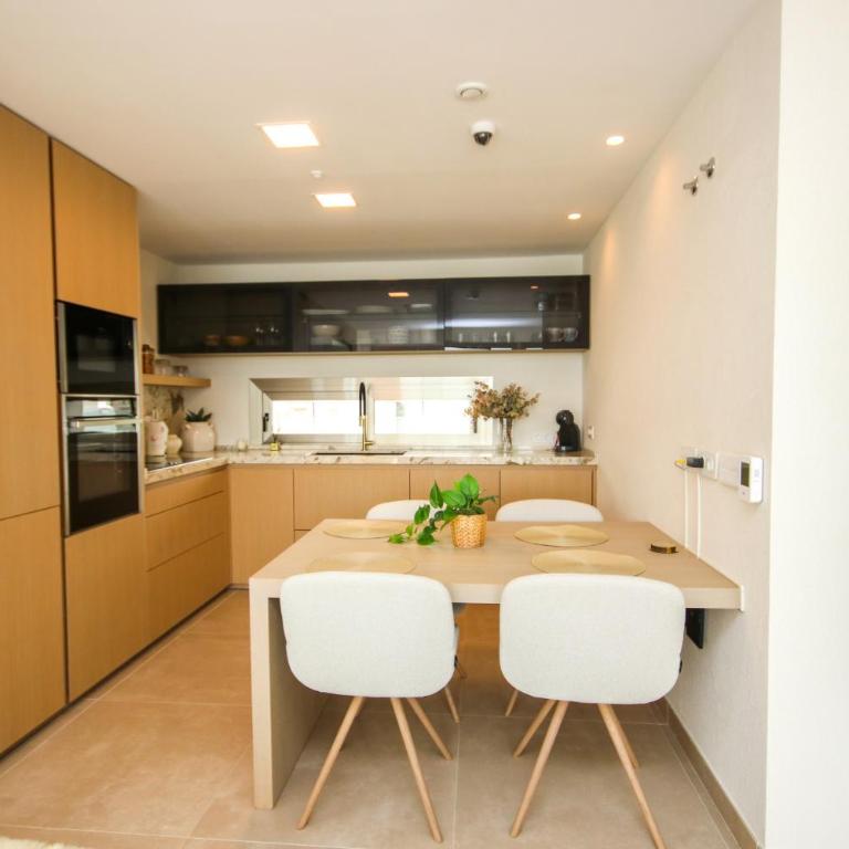 Penthouse, Amazing Sea Views, Plunge Pool and BBQ - Apartamento de 2 dormitorios con balcón y vistas al mar - 11