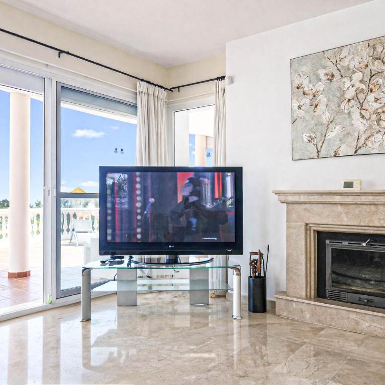 Villa with private pool near La Cala Golf Resort - Villa con piscina privada - 9