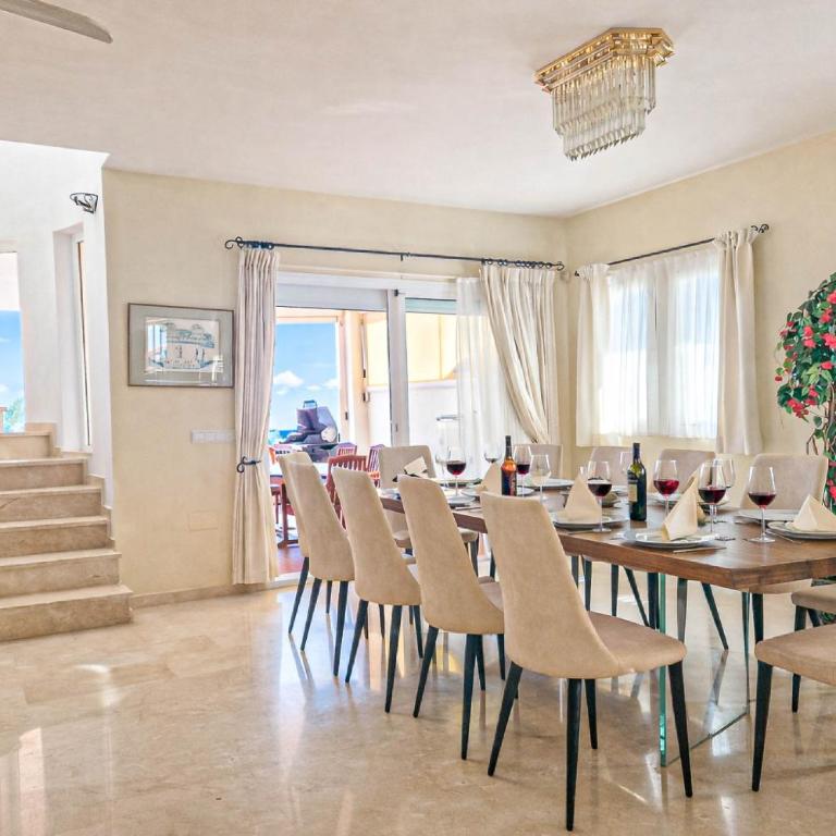 Villa with private pool near La Cala Golf Resort - Villa con piscina privada - 10