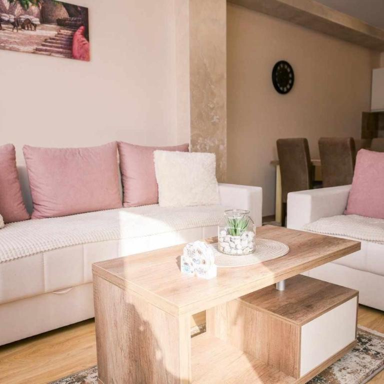 Feniks Apartmani Zlatibor - One-Bedroom Apartment with Balcony - 10