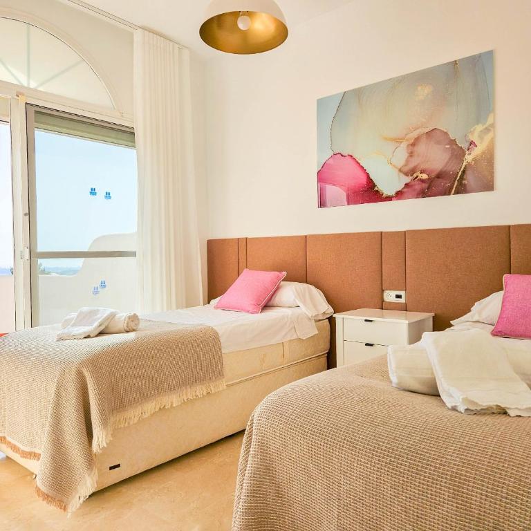 Villa with private pool near La Cala Golf Resort - Villa con piscina privada - 34