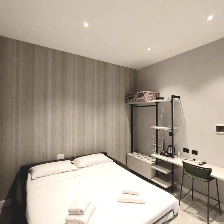 Crystal Domus - Monolocale con Balcone - 1