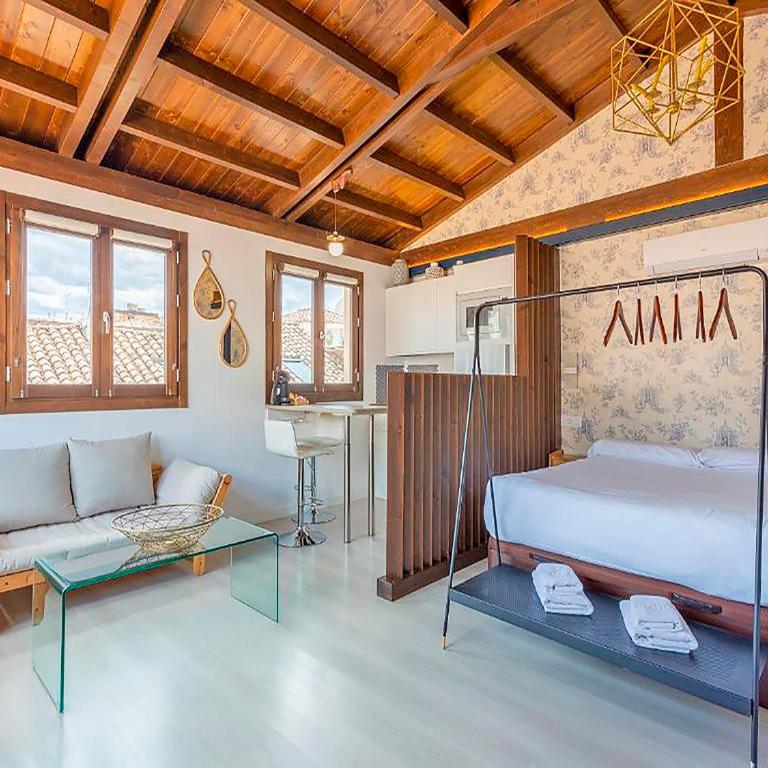 Estudio Real Suites 3000 - Studio with Terrace - 1