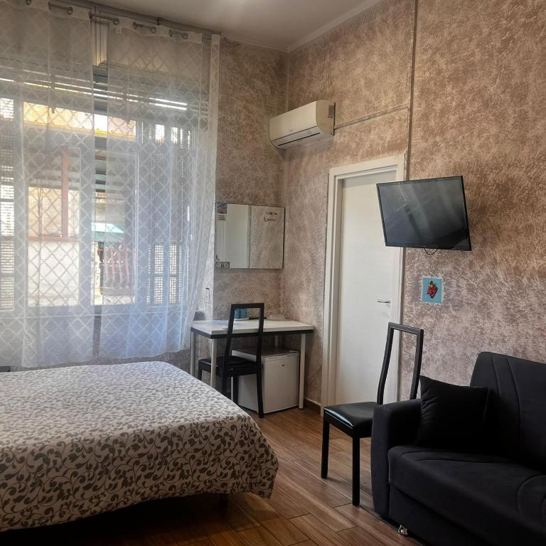 Clelia's Room - Camera Tripla Basic - 4