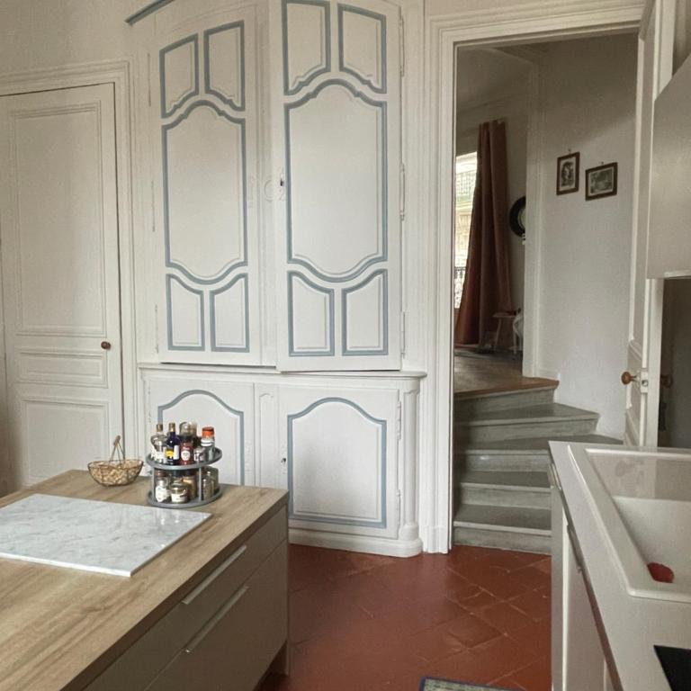 Grand appartement, terrasse, centre-ville - Appartement 1 Chambre - 24