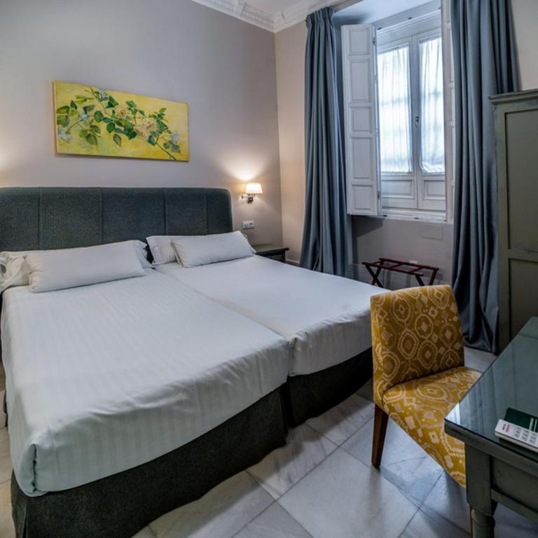 Hotel Simon - Habitación Doble de estilo clásico - 7