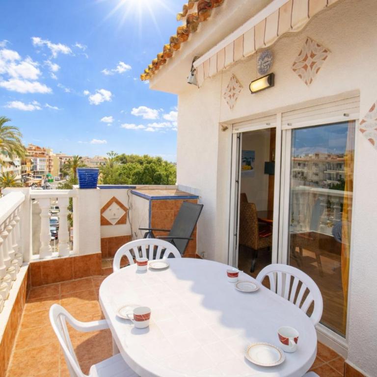 ATICO CON TERRAZA EN EL CENTRO Albert Villas - Apartamento con terraza - 2