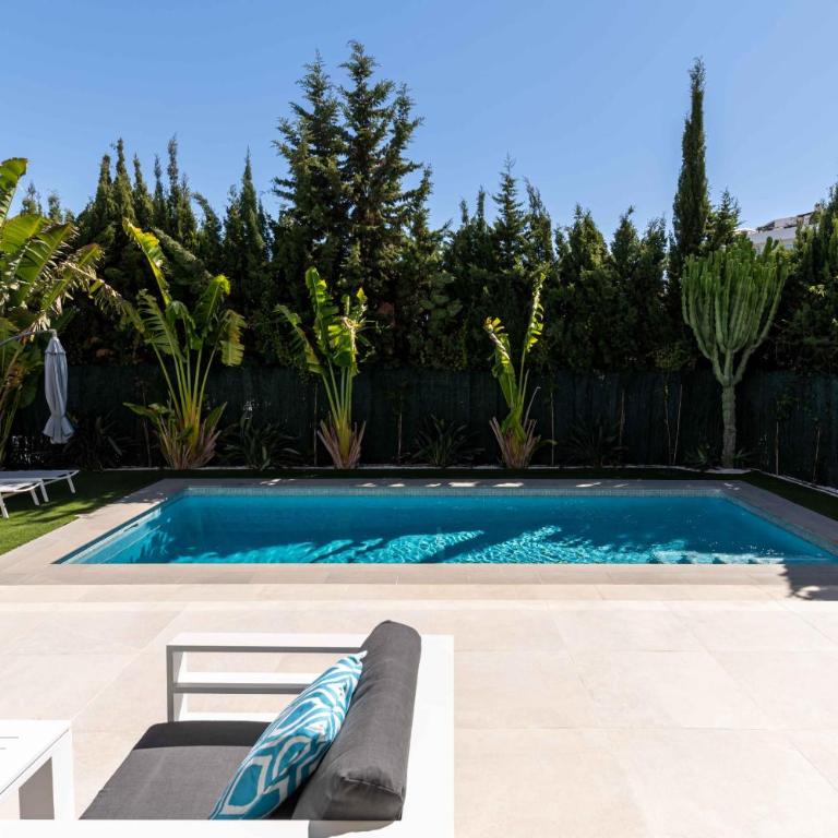 106 Private Luxury Villa, Heated Pool & Sauna - Villa Deluxe - 36