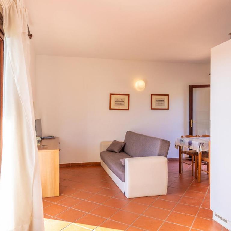 ISS Travel, L'Uddastru 2, Panoramic Apartments - with private outdoor terrace - Appartamento con 1 Camera da Letto - 5