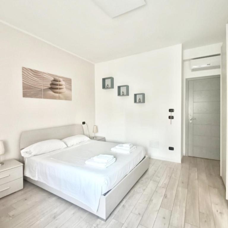 Redroom-house - Camera Matrimoniale Deluxe con 1 Letto Supplementare - 6
