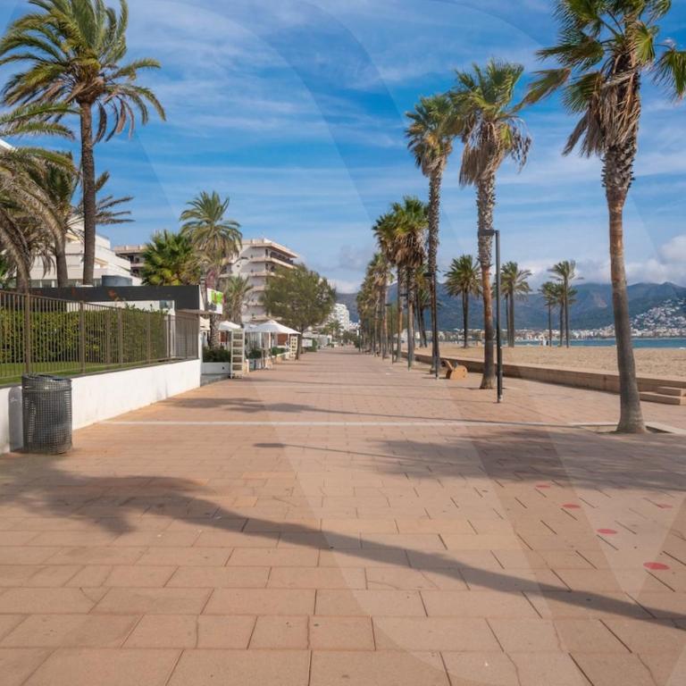 Appartement Bord de Mer Roses Reig 9 by Welhomy - Apartamento de 1 dormitorio - 11