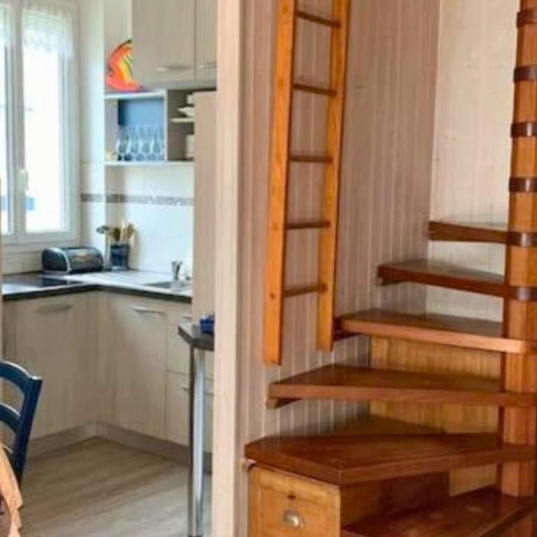 Idéalement situé, duplex de grande qualité - Apartment mit 1 Schlafzimmer - 7