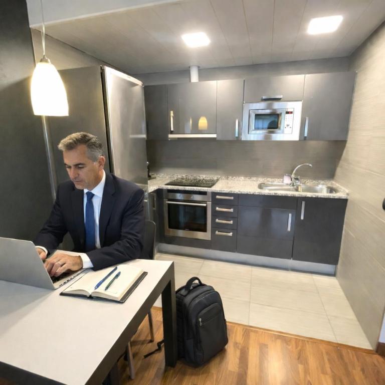 Hotel Apartamentos San Fermín Pamplona - Twin Room - 3