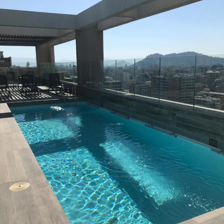 Comfortable apartment steps from Plaza Ñuñoa - Two-Bedroom Apartment - 7