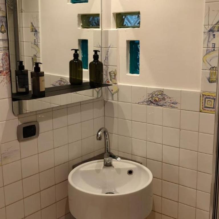 Artist Apartment Napoli center ampio ed elegante - Appartamento con 2 Camere da Letto - 17