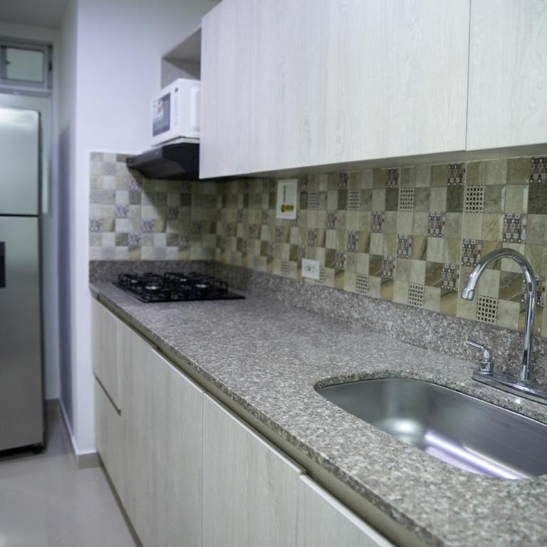 801-Acogedor Apto 2BR Parque Sabaneta - Two-Bedroom Apartment - 5