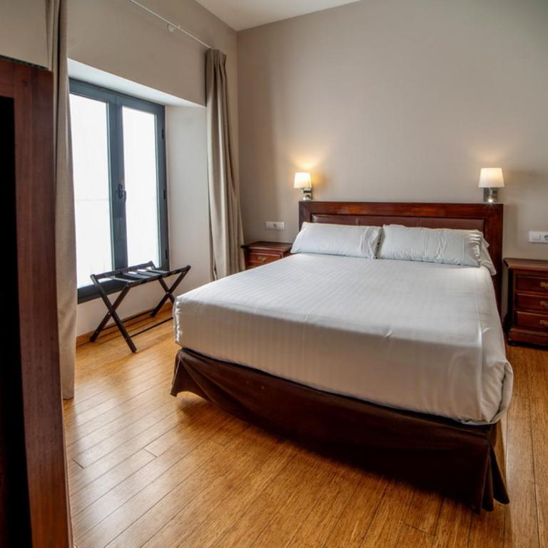 Hotel Simon - Habitación Doble Confort - 12